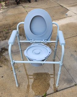 Bedside Commode Toilet with 100 liners
