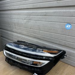 GENESIS GV70 ORIGINAL OEM LEFT DRIVER LED HEADLIGHT (NO MODULE) 2021-2024