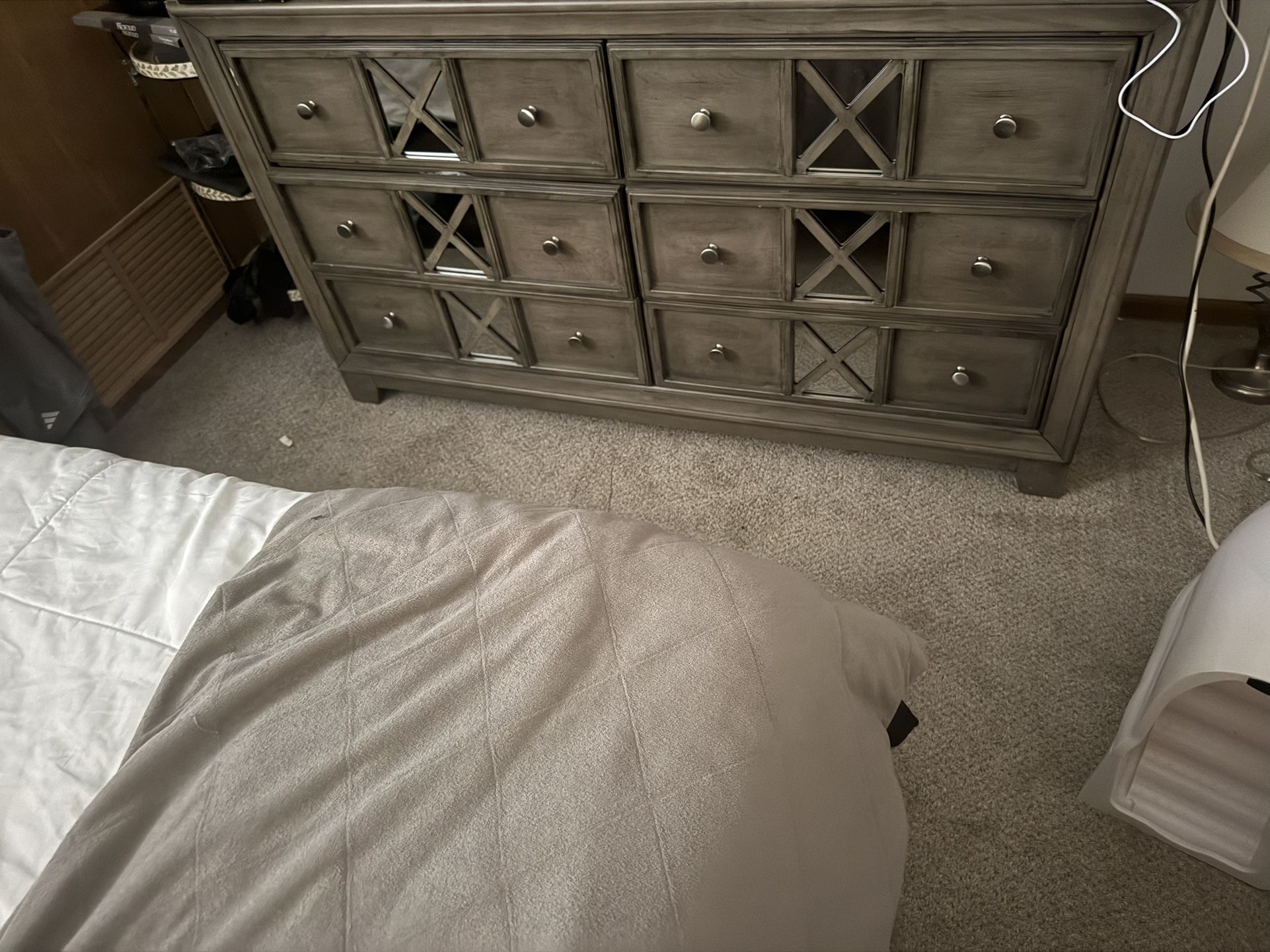 Queen Bed And Dresser With mirror