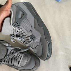 Jordan 4