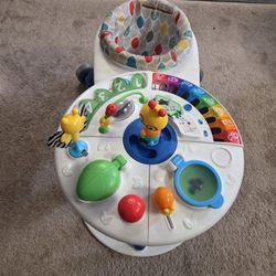 Baby Einstein Round We Grow 