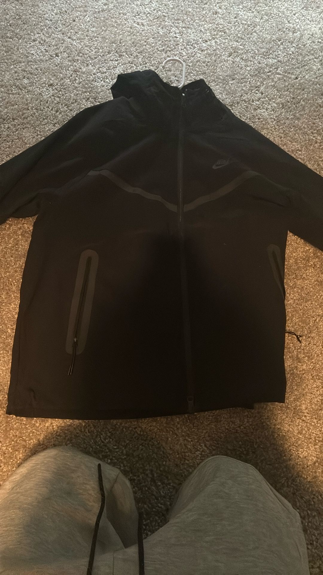 Nike Tech Windbreaker