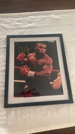 Mike Tyson Photo Signed Autograph