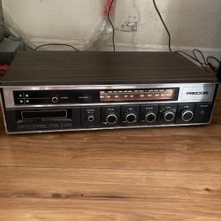 Antique 8 Track Player/Reciever & Speakers 