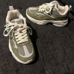 Olive/Beige Boys Reebok 