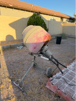 Electrical Concrete Mixer - Working Conditiom