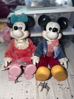 Vintage Disney MICKEY & MINNIE MOUSE Wind Up Musical Doll