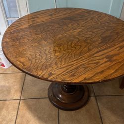 1956 Round Table. Good Condition ,An Antique. Best Offer.