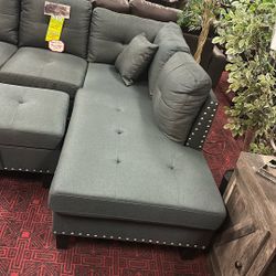 Sectional With Chaise And Ottoman