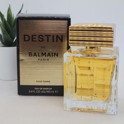 Balmain Paris
 
Destin De Balmain Eau de Parfum

3.4 fl 