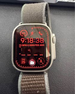 Apple Watch Ultra 2  Celluar unlocked 49mm Titanium