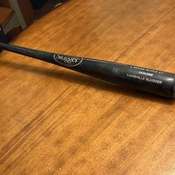 Louisville Slugger Baseball Bat