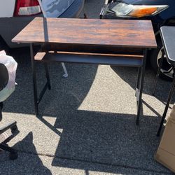 Like New Desk