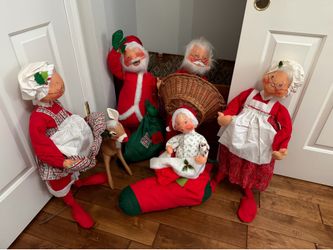 Annalee collectible dolls  price is EACH