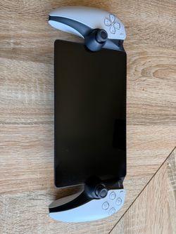 PlayStation Portal - Like New + Charger Stand
