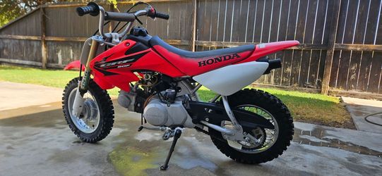 2005 Honda CRF50F kids dirt bike