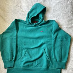 Supreme Small Logo Hoodie