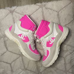 pink chanel runners