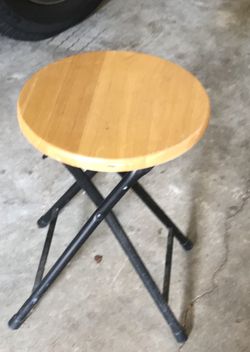 Table - foldable and portable