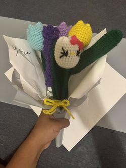 Hello kitty crochet bouquet