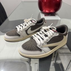 Air Jordan 1 Low OG-Travis Scott Reverse Mocha