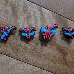 Lot Of 4 Croc Charms Spiderman 