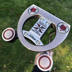 Nice! Scotty Cameron Futura X Dual Balance Broom Stick Putter