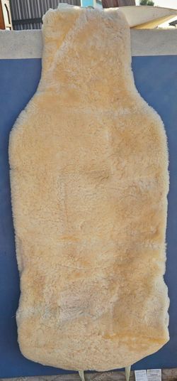 **Eurow Australian Merino Sheepskin Car Seat Cover**