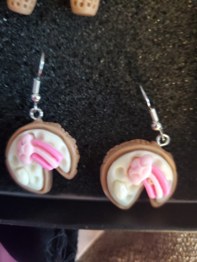 Pie Earrings