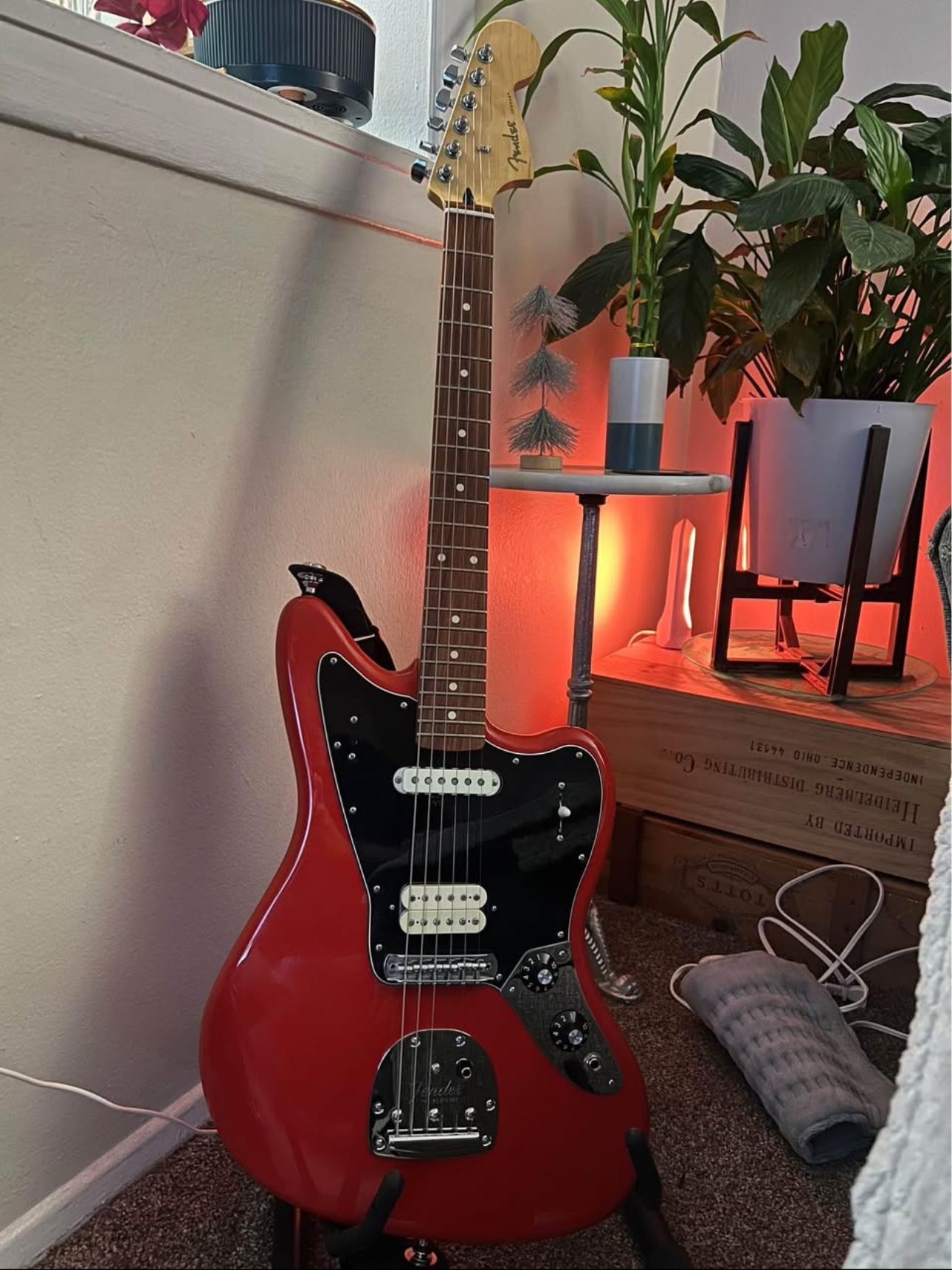 Fender Jaguar Coral Red 2018 *Like New”