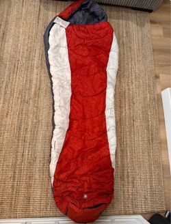 SwissGear Mummy Sleeping Bag 34” x 88” Red Gray w/ Compression Stuff Sack Camping