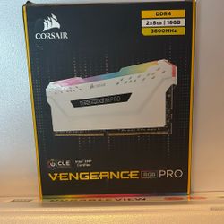 2x8 GB Corsair Ram/Memory sticks