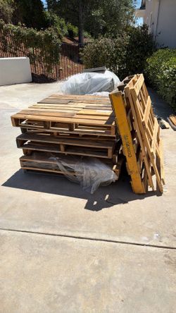 Pallets free