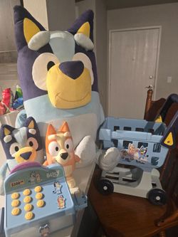 Bluey Toy Bundle – Plush, Cart & Cash Register