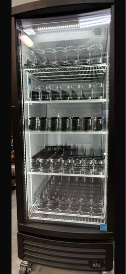 Idw - Single door reach in cooler