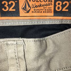 Men’s Volcom Pants 