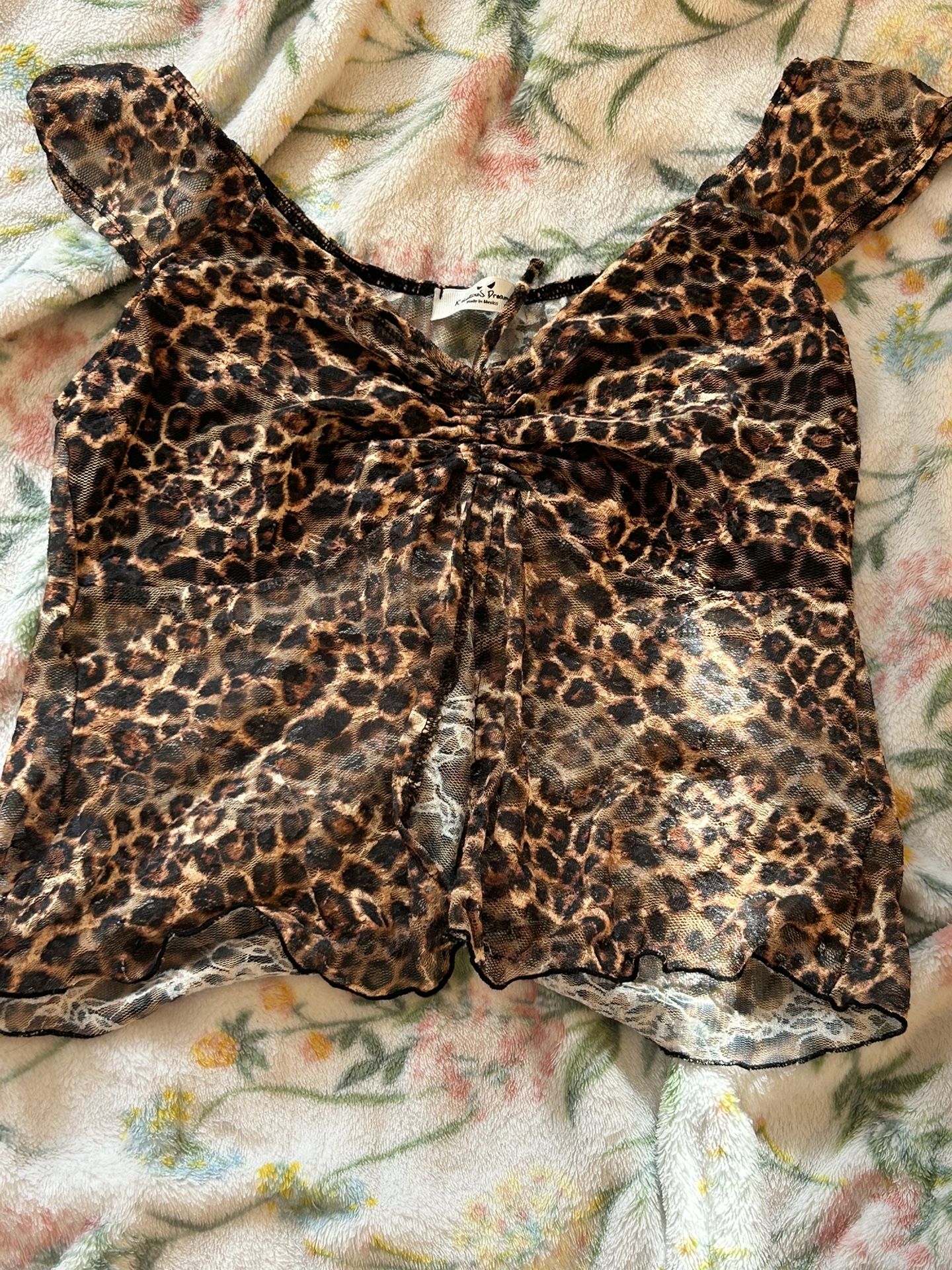 leopard print top