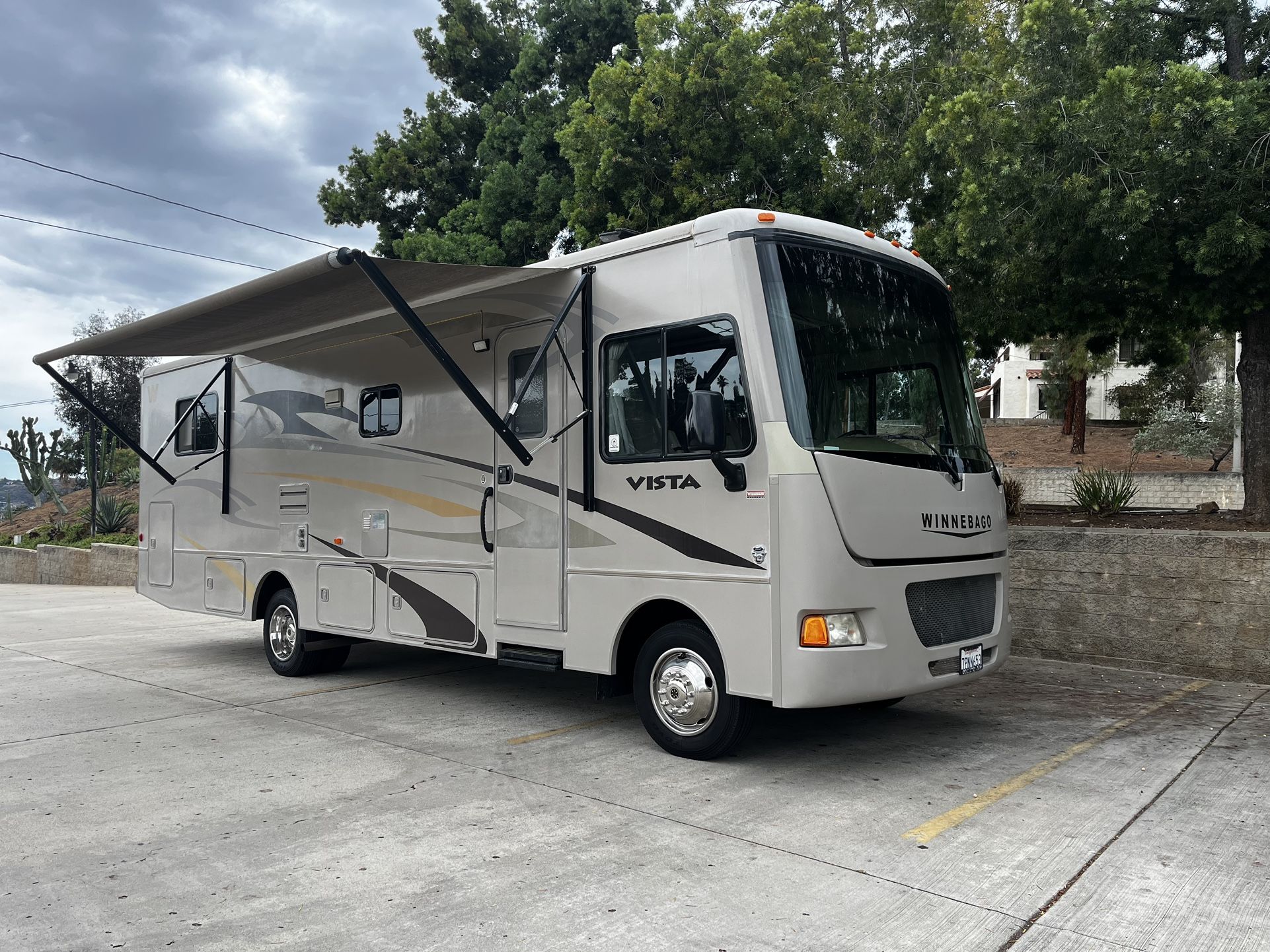 2014 Winnebago Vista Class A