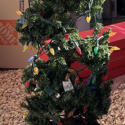 Christmas Topiary With Lights