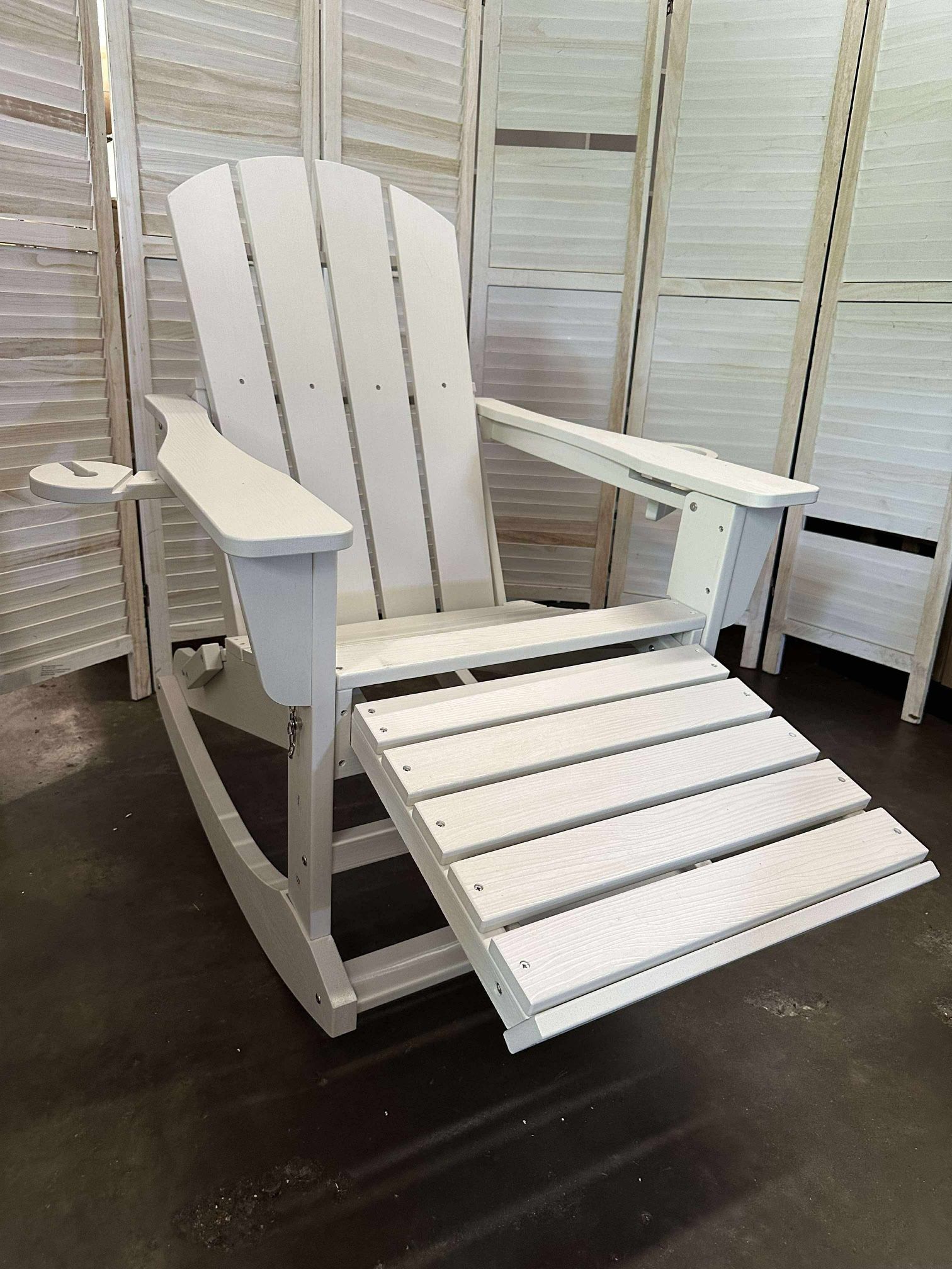 Rocking Chair with Retractable Ottoman and Cup Holders, HDPE Adirondack Rocker Patio Rocking Chair for Porch, Patio, Balcony, White