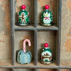 āļø Darling handmade Christmas mini glass jars bottles & candy cane in glass ice
