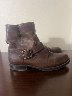 Frye Veronica Boots - Size 8