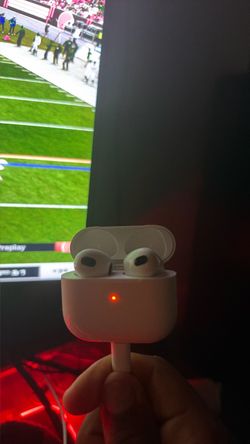Air pods used