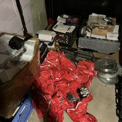 LOT OF CAR PARTS (BRAKES, ROTORS, CALIPERS, SEATBELTS, AND LAND ROVER SENSORS