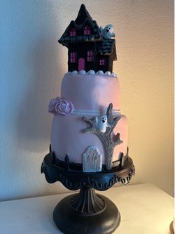 Pink Halloween cake