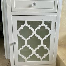Accent Cabinet w/ Glass Inserts - White