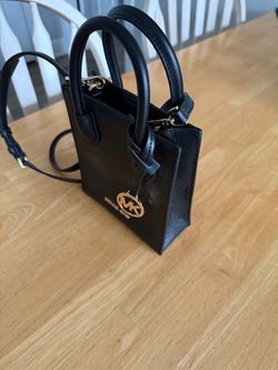 Black Michael Kors purse