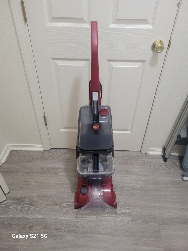 Hoover PowerScrub Deluxe Carpet Cleaner FH50150NC/V