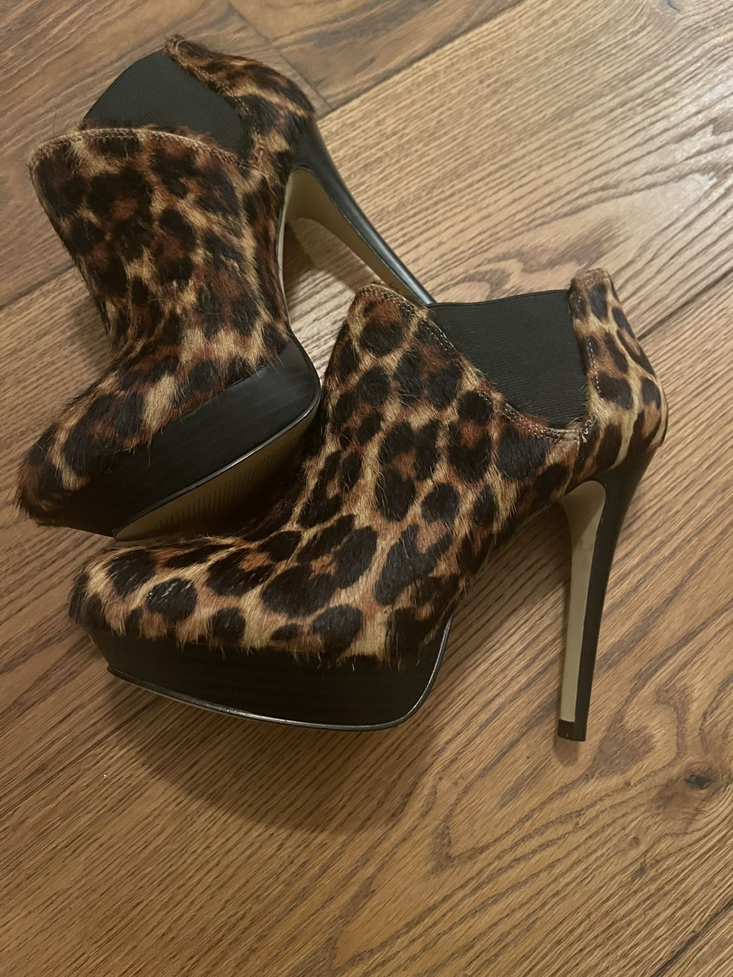 Fur Leopard Ankle Boots New 5.5