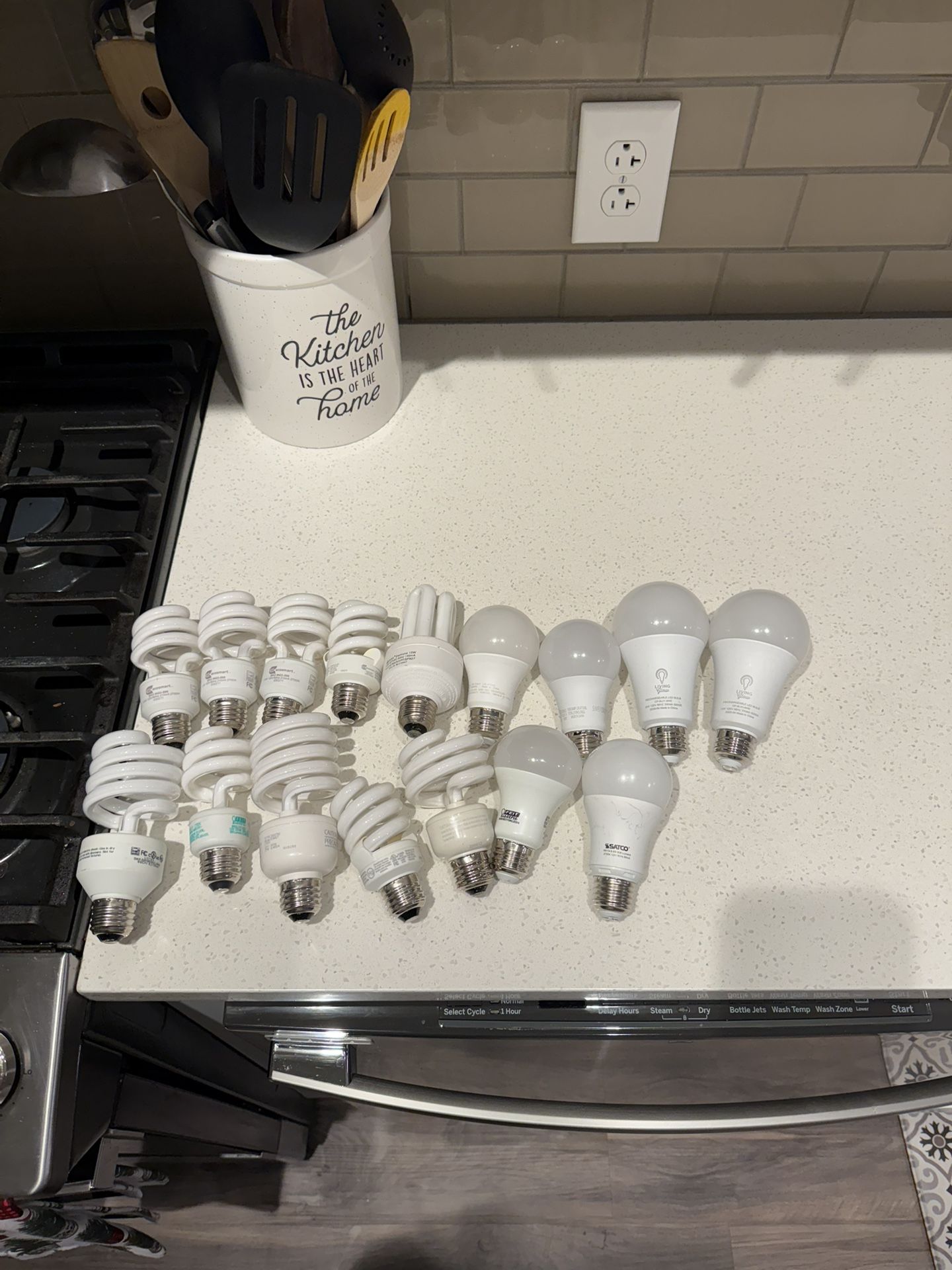 Various light bulbs-16 count